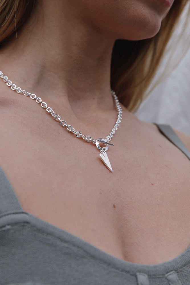 
                  
                    Load image into Gallery viewer, Silver Hammered Pointed Heart Necklace
                  
                